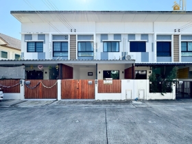 ขายทาวน์โฮม เดอะทรัสต์ ราชพฤกษ์-รัตนาธิเบศร์ 2 "ขายถูก‼️"