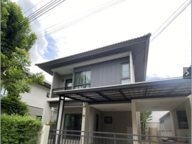 ให้เช่า  บ้านแฝดสไตล์บ้านเดี่ยว พร้อมอยู่ ทำเลพระราม 9 – อ่อนนุช