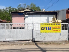 ที่ดินพร้อมอาคาร ตั้งอยู่ในซอยตาเอียด ภูเก็ต